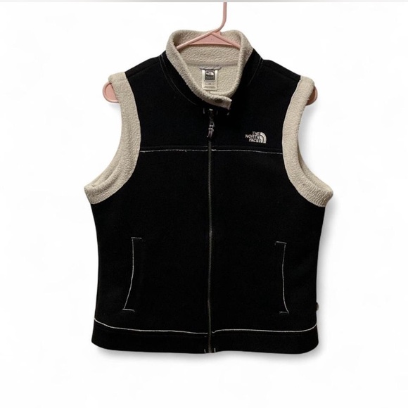 The North Face Jackets & Blazers - The North Face Black and Cream Sherpa Vest